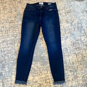 Frame Denim Mid-Rise Le Skinny de Jeanne Crop Dark Wash Frayed Bottoms Size 31